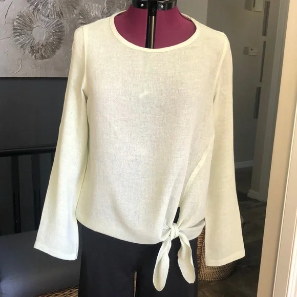 EnThread Linen blend Top - Picture 1 of 6